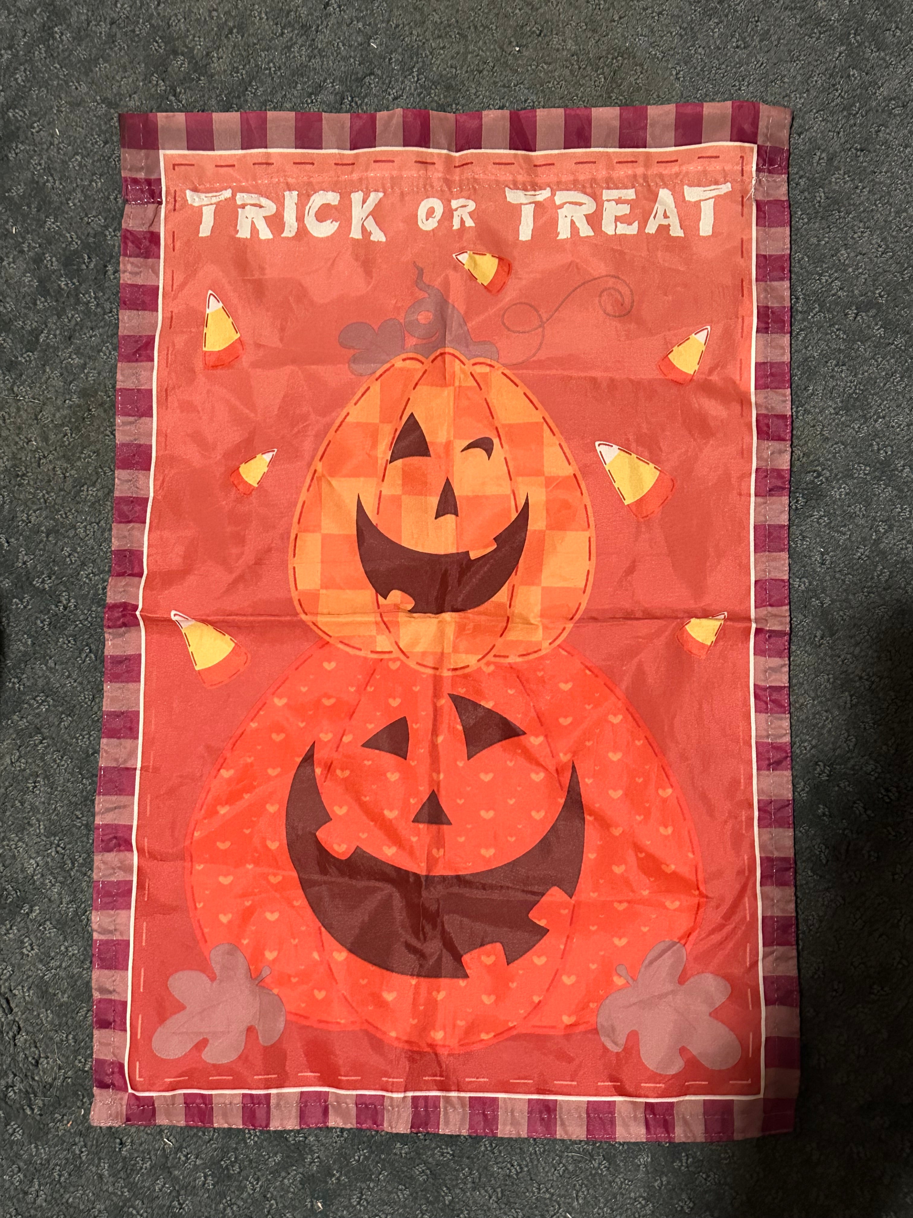 Trick or Treat Flag